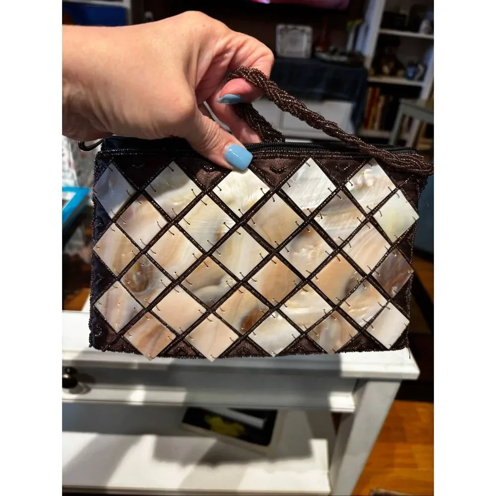 Mad Style‎ Handmade Mother Of Pearl & Natural Horn Wristlet Change Purse 9x5.5”